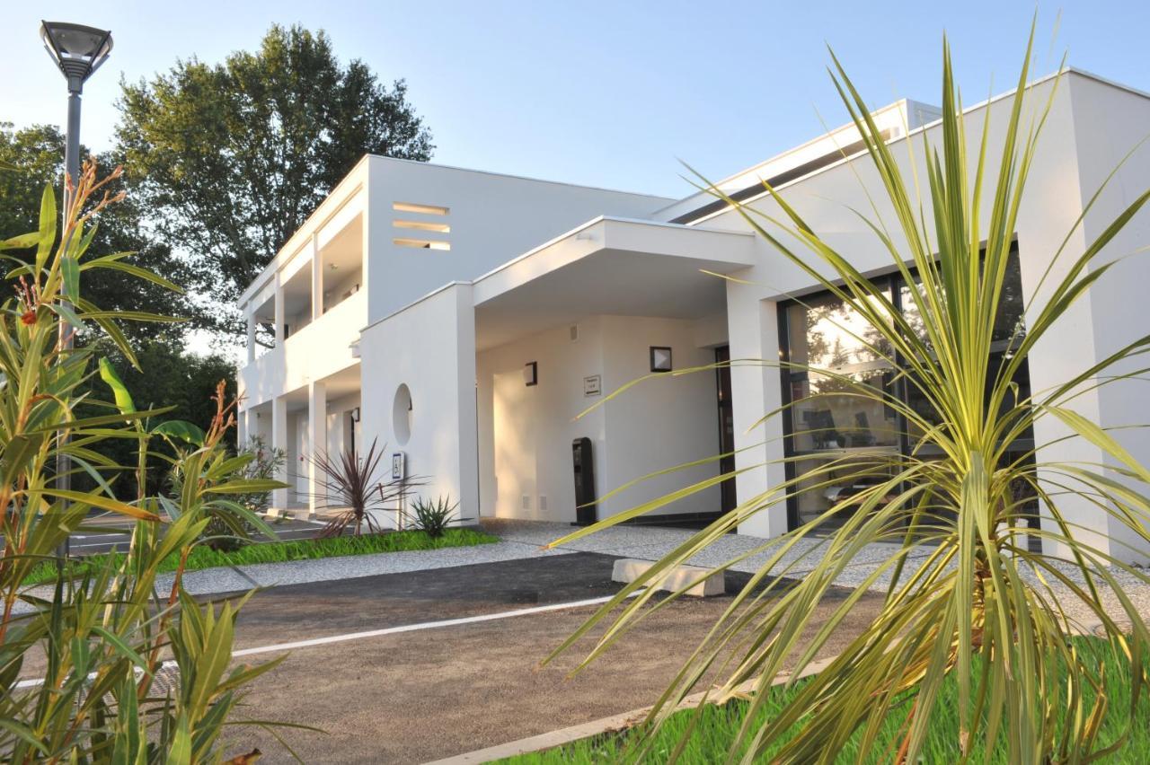 Hotel Eden Park Pau Est, Avec Piscine מראה חיצוני תמונה