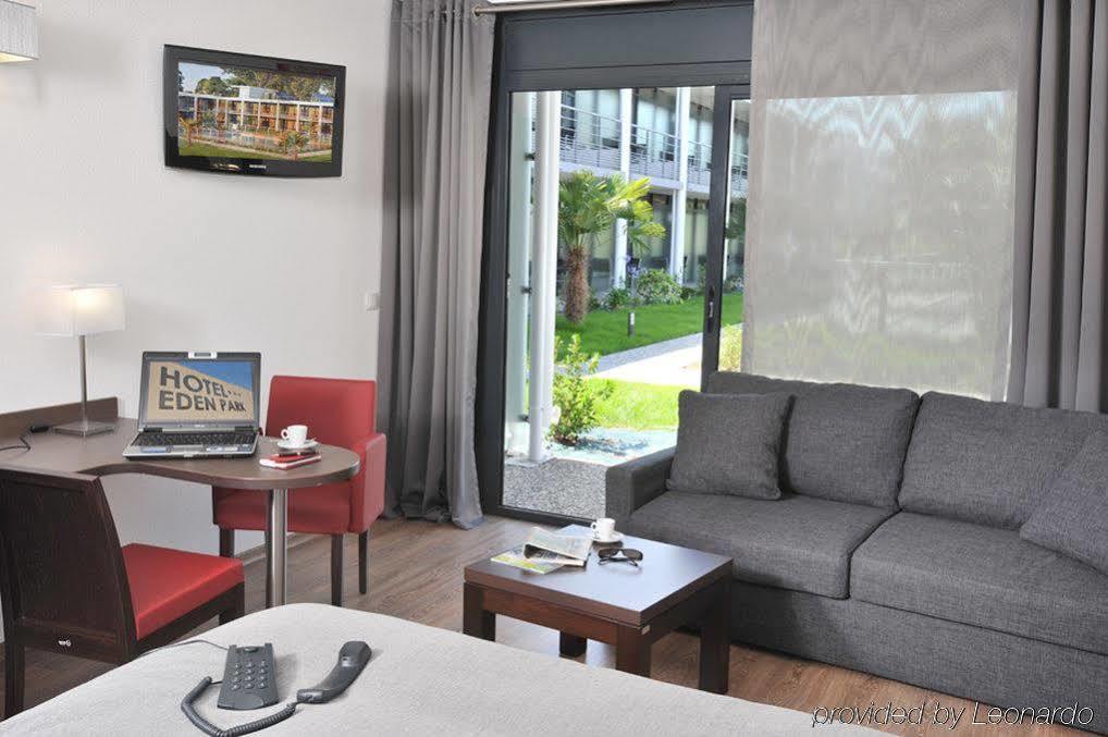 Hotel Eden Park Pau Est, Avec Piscine מראה חיצוני תמונה